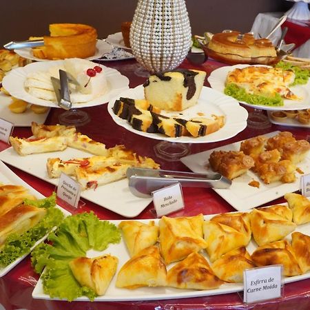 Pak Suites Hotel ลูอิส เอดัวร์โด มากาเลส ภายนอก รูปภาพ