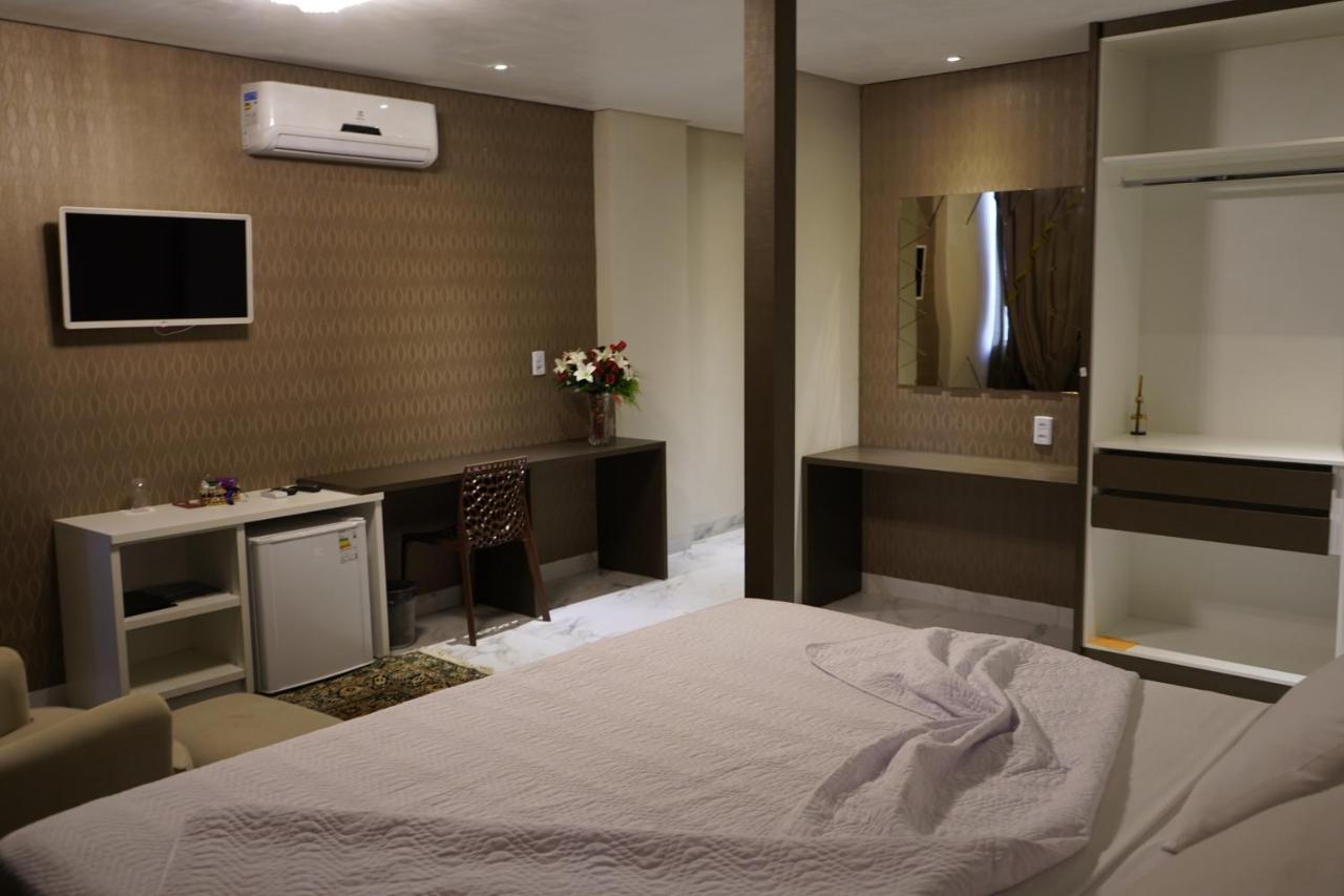 Pak Suites Hotel ลูอิส เอดัวร์โด มากาเลส ภายนอก รูปภาพ